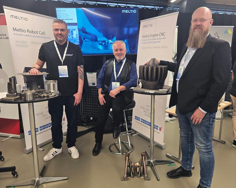 LTS Maskin på plass for å promotere hybridteknologien Colchester fresemaskin og Meltio 3D-printhode i en og samme maskin. LTS Maskin på plass for å promotere hybridteknologien Colchester fresemaskin og Meltio 3D-printhode i en og samme maskin.