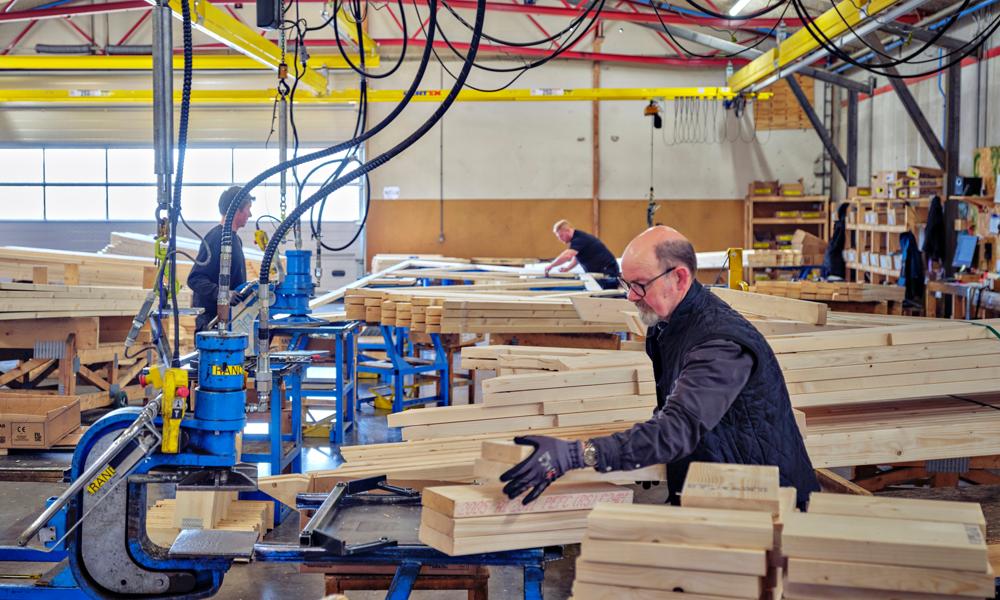 Palsgaard Spær bidrager positivt til Nordic Wood Industries-koncernen. Palsgaard Spær bidrager positivt til Nordic Wood Industries-koncernen.