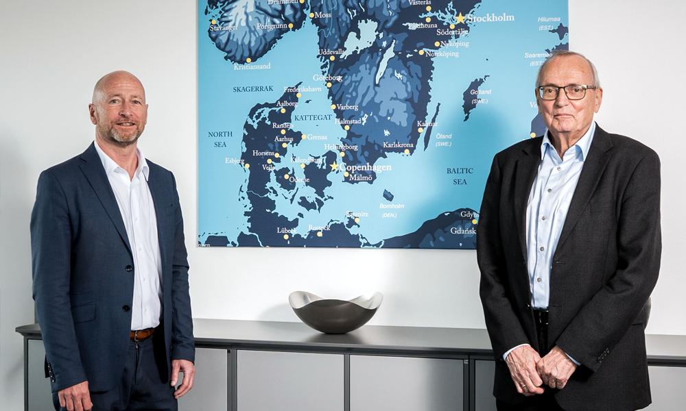 Henrik Carstensen, adm. direktør (tv.) og Bent Hansen, bestyrelsesformand (th.) i Grenaa Havn Henrik Carstensen, adm. direktør (tv.) og Bent Hansen, bestyrelsesformand (th.) i Grenaa Havn