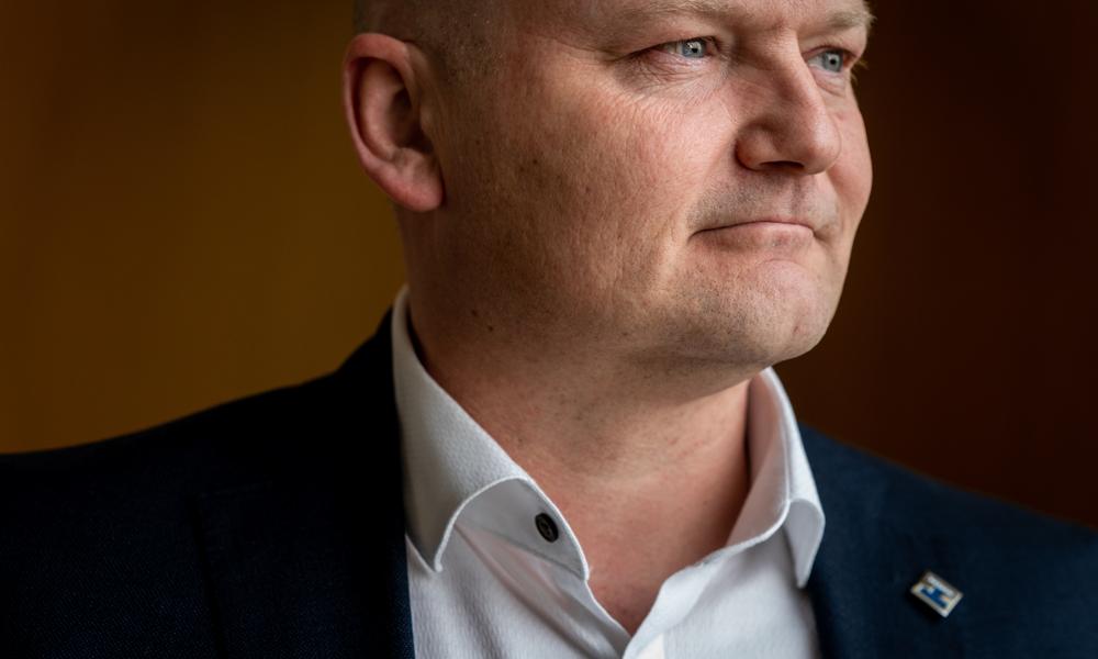 - Det er virkeligt frustrerende, at vi endnu engang står i en situation, hvor byggeriet bliver dyrere end forventet, siger regionsrådsformand i Region Hovedstaden, Lars Gaardhøj. - Det er virkeligt frustrerende, at vi endnu engang står i en situation, hvor byggeriet bliver dyrere end forventet, siger regionsrådsformand i Region Hovedstaden, Lars Gaardhøj.