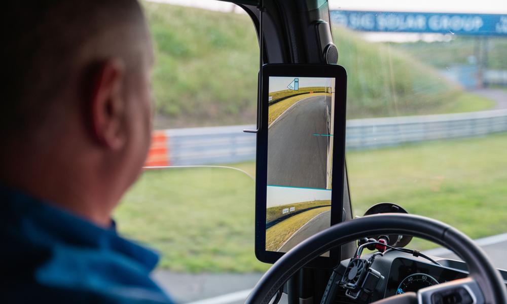 Marco Hellgrewe bag rattet i eActros 600. Marco Hellgrewe bag rattet i eActros 600.