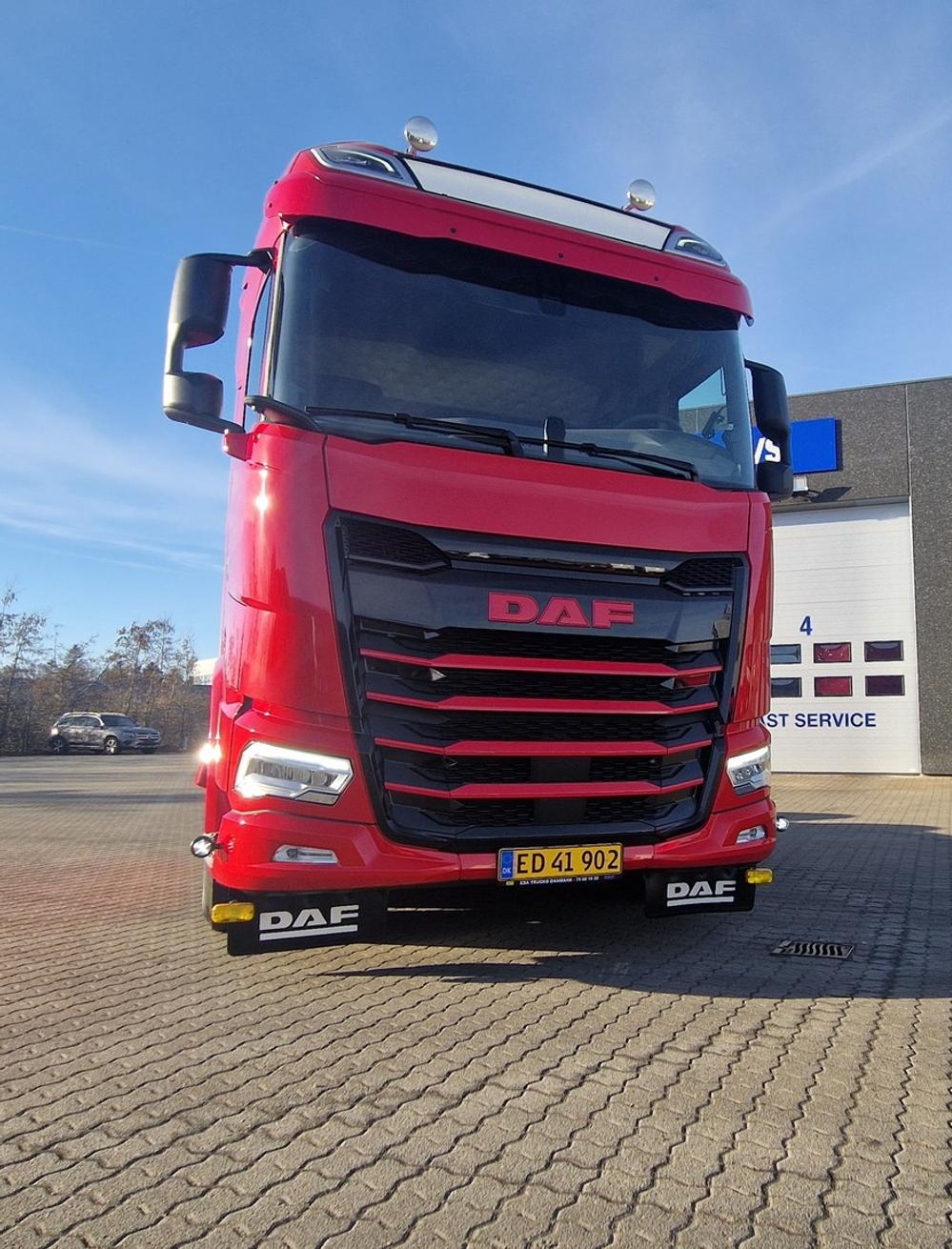Hanstholm Containertransport har opgraderet med tre nye DAF. Hanstholm Containertransport har opgraderet med tre nye DAF.