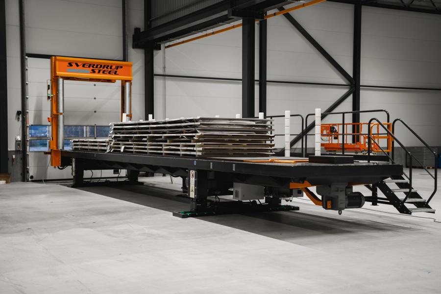 Den nye container-loading-station sikrer at leverancerne er klar til fragt. Den nye container-loading-station sikrer at leverancerne er klar til fragt.