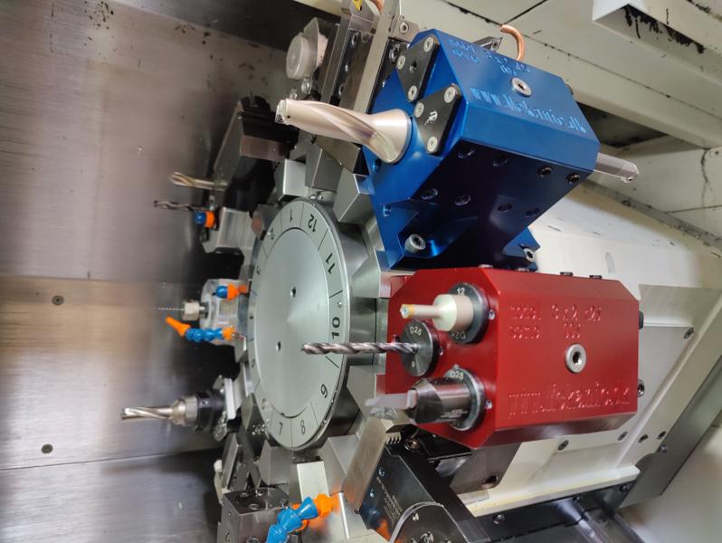 Mekanic har udviklet en serie af værktøjsholdere til drejebænke, der øger effektiviteten markant. Mekanic har udviklet en serie af værktøjsholdere til drejebænke, der øger effektiviteten markant.