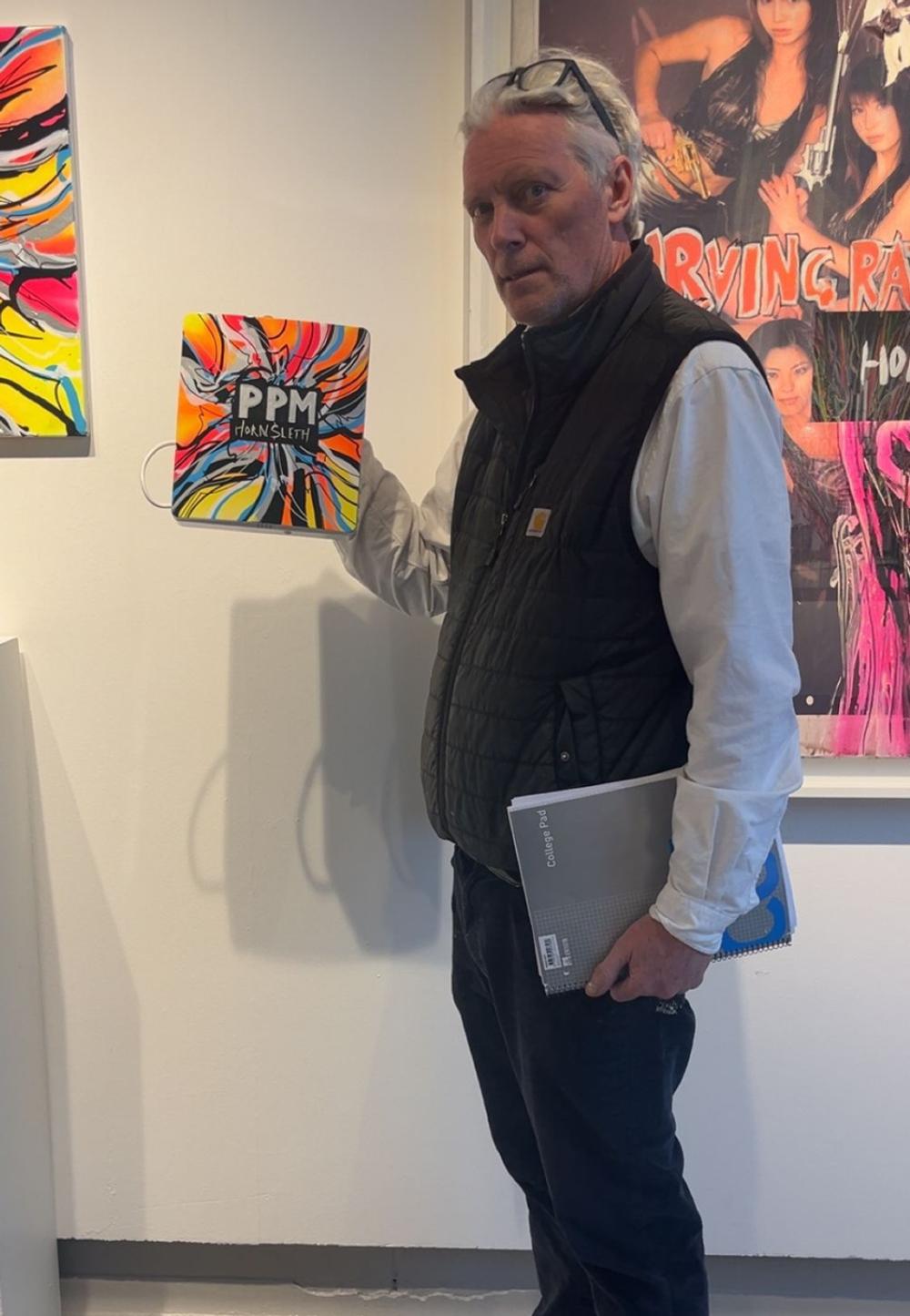 Air Pro v.1 fra Dinventilation er en avanceret, brugervenlig og energieffektiv løsning med varmegenvinding – beregnet til de mindre rum. Standardmodellen fås også i specialudgave designet af kunstneren Kristian von Hornsleth. Air Pro v.1 fra Dinventilation er en avanceret, brugervenlig og energieffektiv løsning med varmegenvinding – beregnet til de mindre rum. Standardmodellen fås også i specialudgave designet af kunstneren Kristian von Hornsleth.