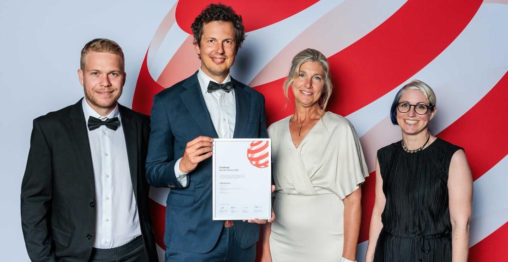 Jonas Fredberg, studioingenjör, Peter Reuterberg, senior chefsdesigner, Jenny Arnell, gruppchef, och Nina Augustsson, designchef för Volvokoncernen. Jonas Fredberg, studioingenjör, Peter Reuterberg, senior chefsdesigner, Jenny Arnell, gruppchef, och Nina Augustsson, designchef för Volvokoncernen.