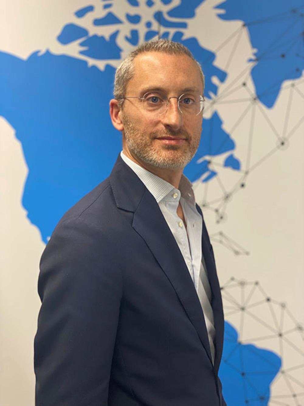 Laurent Cadji, stifter og adm. direktør siden 2016 af Union Maritime, der er specialiseret i transport af olie, kemikalier og tørlast i Vestafrika og internationalt. Laurent Cadji, stifter og adm. direktør siden 2016 af Union Maritime, der er specialiseret i transport af olie, kemikalier og tørlast i Vestafrika og internationalt.