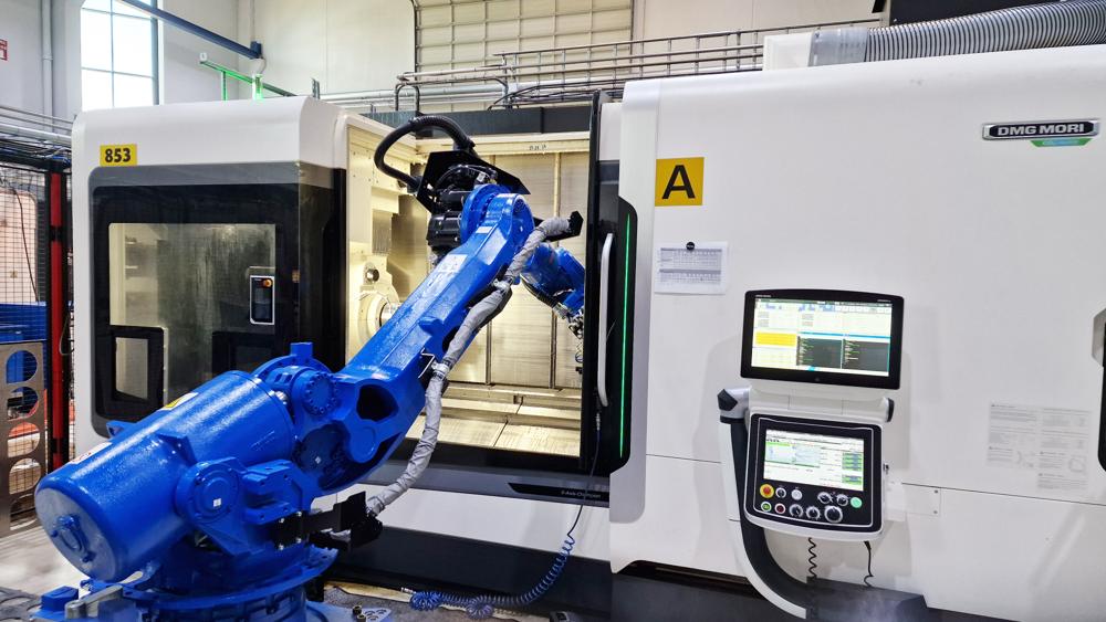 NTX 2000 med Yaskawa Motoman GP280 robot, levert av Imperietek AS, med høy presisjon og repeterbarhet på ±0,05mm. NTX 2000 med Yaskawa Motoman GP280 robot, levert av Imperietek AS, med høy presisjon og repeterbarhet på ±0,05mm.