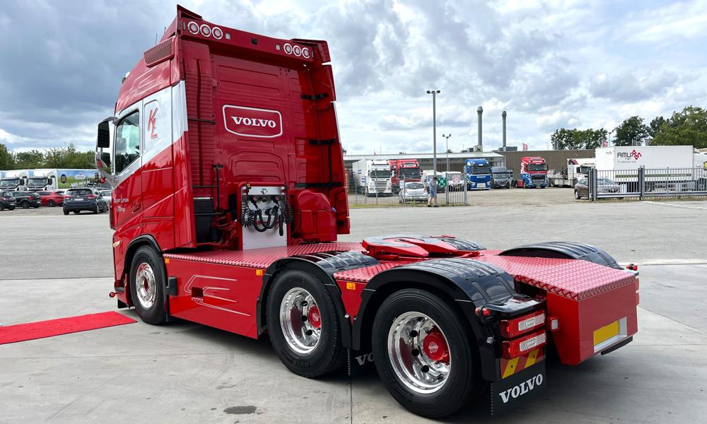 Volvo FH500 til vognmand Kasper Larsen. Volvo FH500 til vognmand Kasper Larsen.