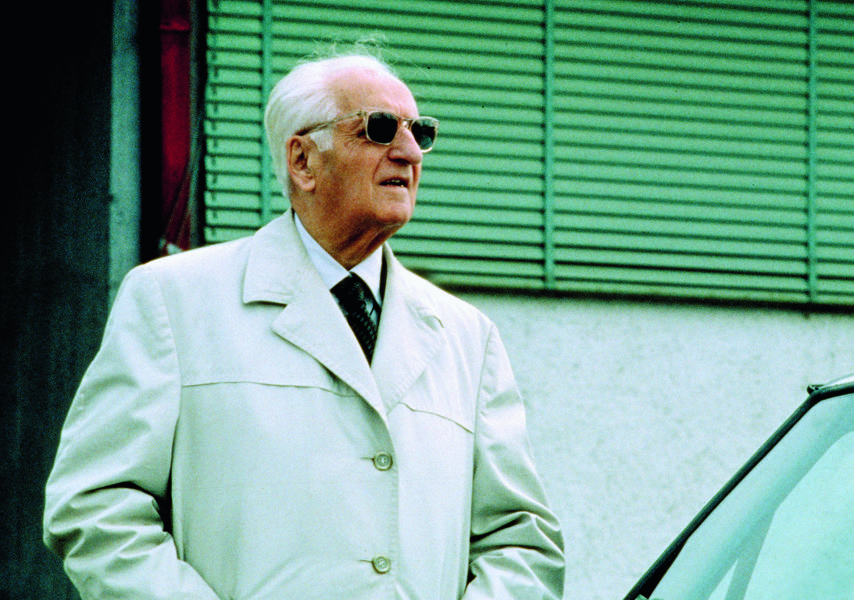 Enzo Anselmo Giuseppe Maria Ferrari, 1898 – 1988, var grundare av racingstallet Scuderia Ferrari och bilmärket Ferrari. Enzo Anselmo Giuseppe Maria Ferrari, 1898 – 1988, var grundare av racingstallet Scuderia Ferrari och bilmärket Ferrari.