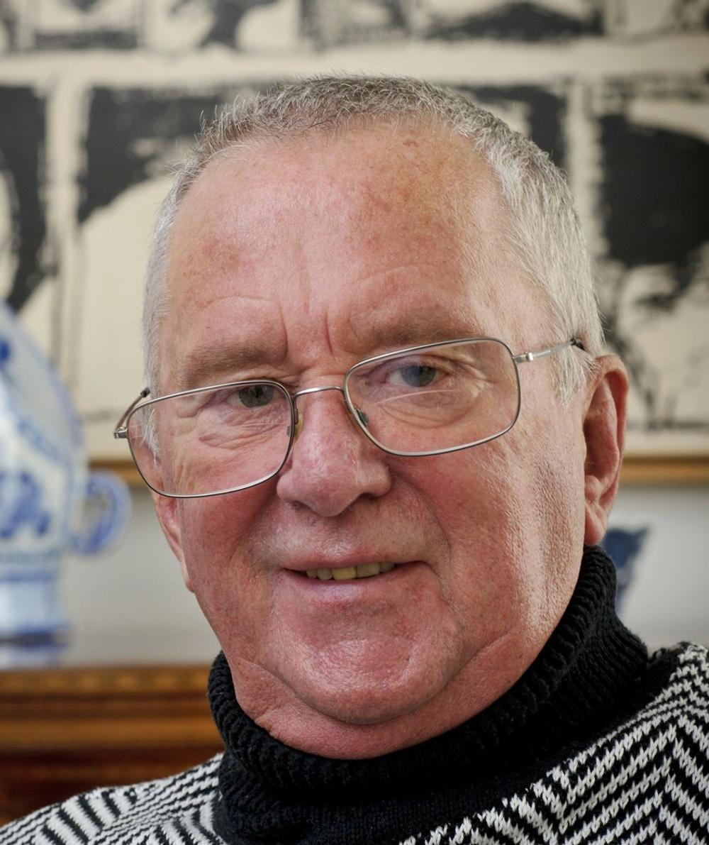 Olaf Haahr, der om stod bag benzinstationskæden Haahr Benzin, blev 87 år. Olaf Haahr, der om stod bag benzinstationskæden Haahr Benzin, blev 87 år.