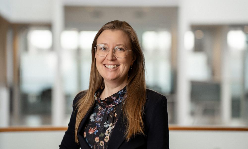 Julie Mørch Nadelmann er ny direktør for enterprise service sales i Microsoft Danmark Julie Mørch Nadelmann er ny direktør for enterprise service sales i Microsoft Danmark