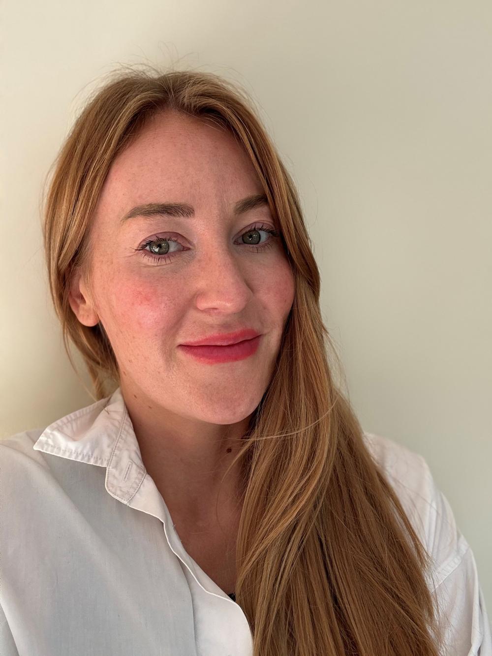 Stine Steffensen har stået centralt i arbejdet med at tilpasse farver og materialitet til det nordiske lys og skabe en balance mellem de visuelle udtryk. Stine Steffensen har stået centralt i arbejdet med at tilpasse farver og materialitet til det nordiske lys og skabe en balance mellem de visuelle udtryk.