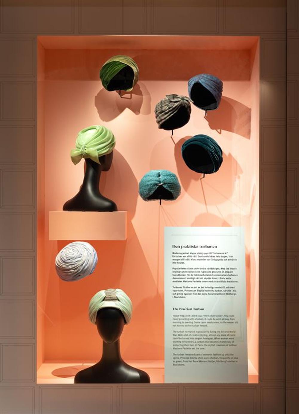 Hatt couture – kungligt hattmode i Livrustkammaren. Hatt couture – kungligt hattmode i Livrustkammaren.