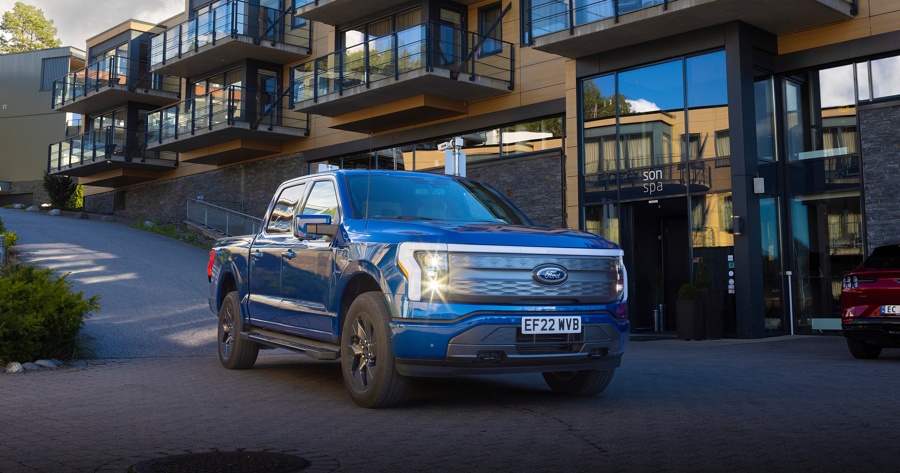 Ford Rød Led Elbil Ford sænker elbil-ambitionerne - koster virksomheden næsten 20 mia. dollar