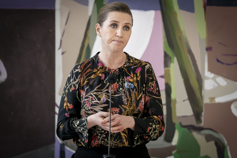 Mette Frederiksen har meldt sin ankomst på Vrå Højskole Grundlovsdag. Arkivfoto. <i>Ritzau Scanpix</i>