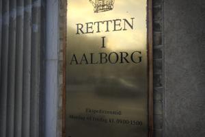 Vild biljagt i Aalborgs gader: Nu er vanvidsbilist dømt