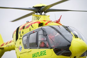 19-årig faldt ned fra stillads: Fløjet til Aalborg med helikopter