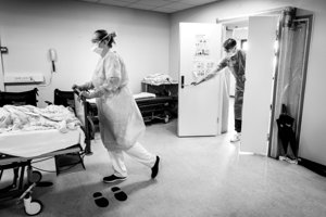 Op til 10 timers ventetid - stigning i akutte patienter presser Aalborg Universitetshospital