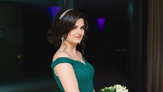 Ghazal fotograferet til sit bryllup i januar. Privatfoto