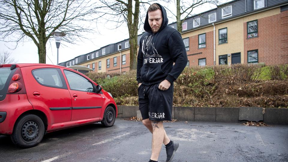 Selvom det er tre måneder siden, bærer parkeringspladsen på Aggersundvej stadig præg af, hvor Mathias Søjborgs Hyndai holdt natten til 5. september.