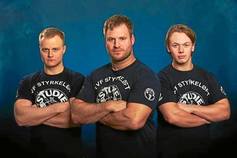 TVFs tre landsholdsløftere i equipped styrkeløft, fra venstre: Patryk Bolek, Casper Futtrup og Benjamin Falgreen Andersen. Nu kan de alligevel se frem til et stort internationalt mesterskab på hjemmebane. Privatfoto