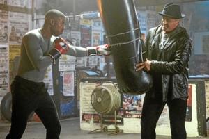 Rocky træner Adonis: Han er nødt til at gå i ringen for at hævne sin far