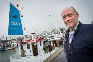 Vrede fiskere slår alarm: - Hollandsk bomtrawler ødelægger Det Gule Rev