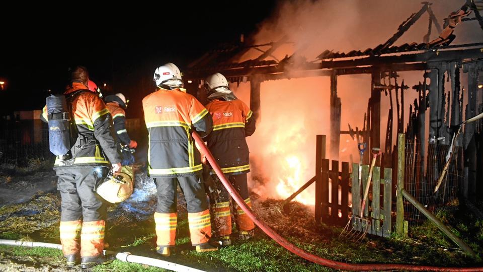 Ifølge professor i psykologi, Jørn Beckmann, kan en pyroman ikke styre sine impulser. Og det kan sagtens være en pyroman og ikke en brandstifter, der er på spil i Fjerritslev-området. Foto: Jan Pedersen