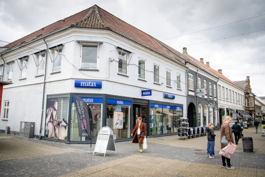 Hvis kultur- og rådhuset bliver til virkelighed, ryger bygningen på Store Torv med blandt andet Matas. Arkivfoto: Bo Lehm <i>Bo Lehm</i>