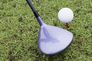Voldsom kritik: Nordjysk golfklub spiller trods anbefaling om at lukke ned
