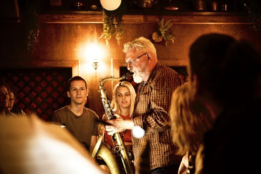 Og her et lokalt indslag - saxofonisten Uffe Markussen. Foto: Aske Stubkjær Madsen