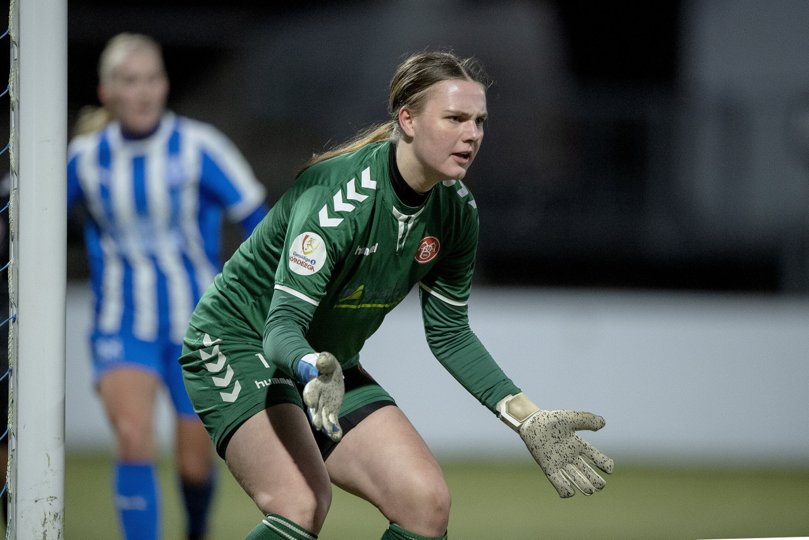 Line Andersen i målet lod sig overliste direkte på frispark. Arkivfoto: Lars Pauli <i>Foto: Lars Pauli</i>