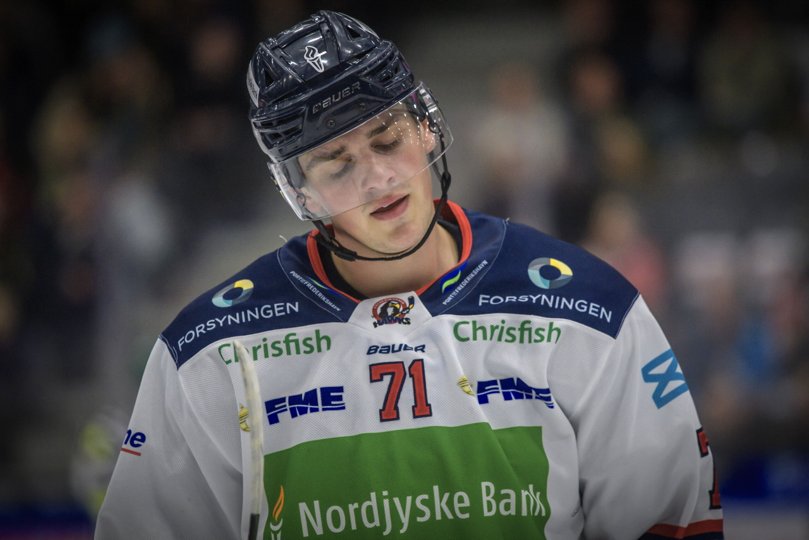 Målscorer Lucas Andersen var ærgerlig over nederlaget til lokalrivalerne Aalborg Pirates. Foto: Martin Damgård.