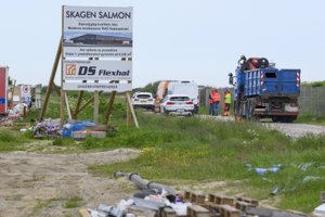 Dødsulykke i Skagen: Mand ramt af bakkende lastbil
