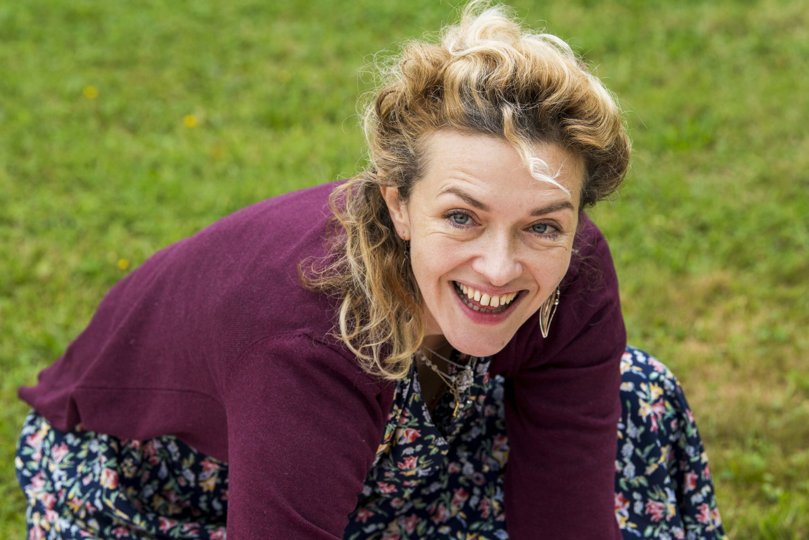 Selv om hun efterhånden har vænnet sig til at bo og udstille alle mulige andre steder end hjemegnen, er det stadig Lundby Sonja Fredsgaard Strange føler sig mest hjemme. i. <i>Foto: Kim Dahl Hansen</i>