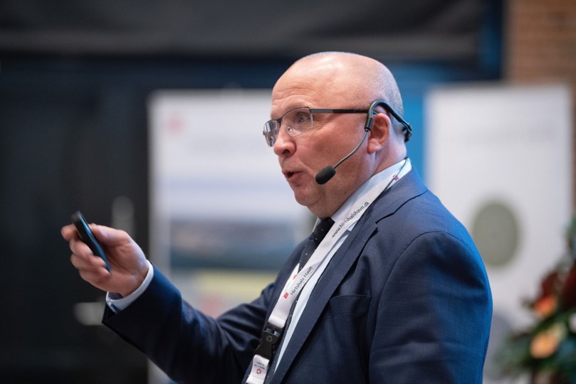 Greenport North er nu navnet på det udviklingsselskab på Hirtshals Havn, som direktør Steen Hintze præsenterede på mandagens konference. Foto: Bente Poder