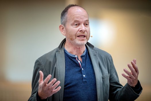 Jens Kruhøffer, klimaaktivist og iværksætter, mener at det kun kan gå for langsomt for regi nen i forhold til at fokusere på CO2, når der skal bruges penge. Foto: Torben Hansen