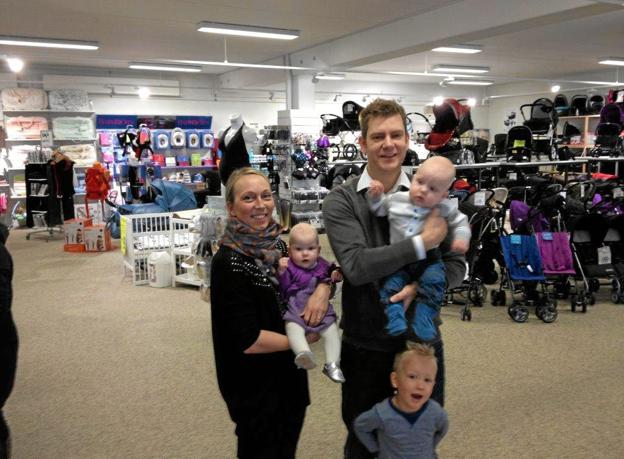 Martin Madsen og Sanne Holst Madsen havde også nok at se til, da de åbnede butikken for ti år siden ... <i>Privatfoto.</i>