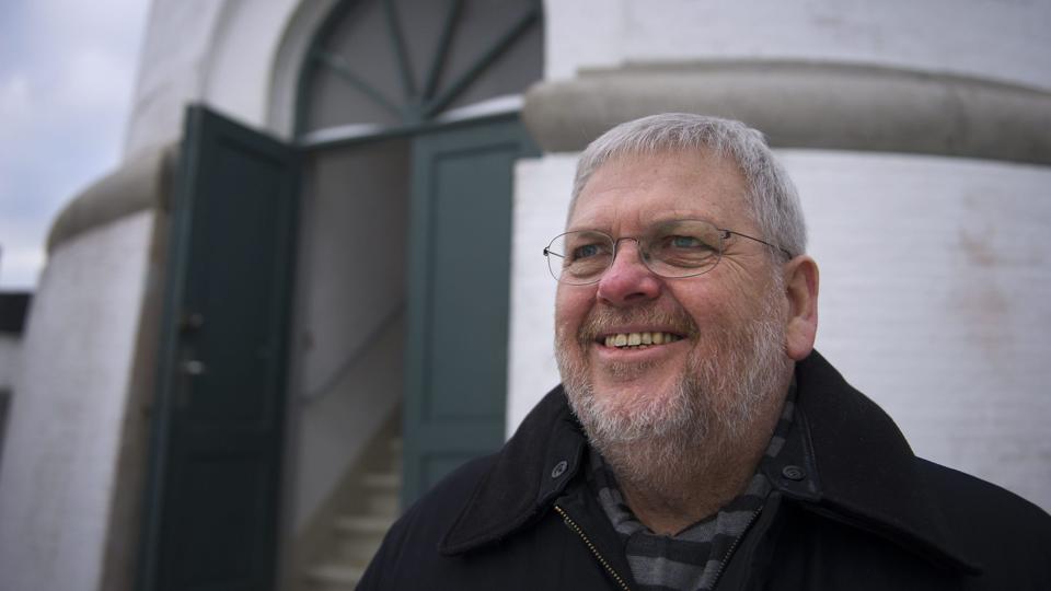 Torben Vandsted, formand for Hirtshals Fyr Fond kan se frem store vedligeholdelsesudgifter for fyret i 2013. ?Foto: Hans Ravn <i>Hans Ravn</i>