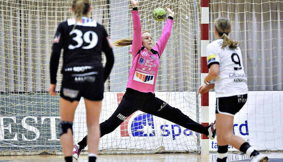 Aalborg DH fulgte godt med Viborg i kampens første fase, men måtte hurtigt give efter, fordi kræfterne slap op.Foto: Claus Søndberg <i>Pressefotograf Claus Søndberg</i>