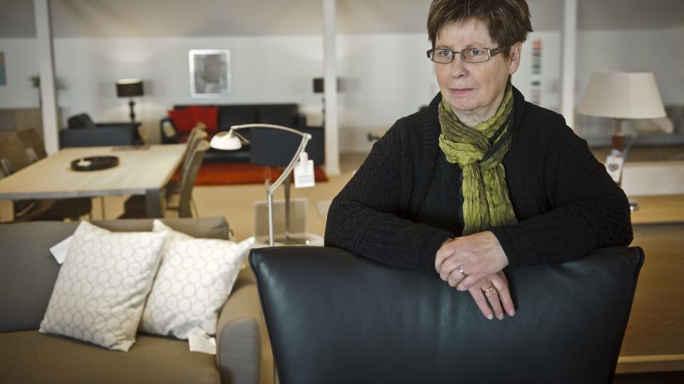 Inger Svendsen har solgt møbler i mere end 50 år. Foto: Martin Damgård