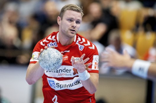 Aron Palmarsson ramte ikke topniveauet i premieren. Arkivfoto: Lars Pauli <i>Foto: Lars Pauli</i>