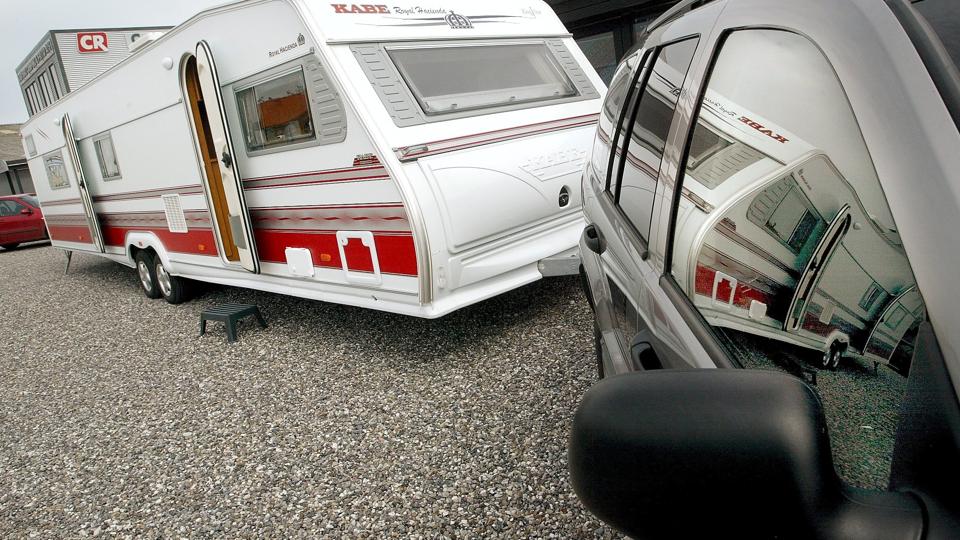 Aabybro Camping ¬ ¬ Danmarks største campingvogn - en Kabe på 10 meter.Foto Lars Pauli <i>Pressefotograf Lars Pauli</i>