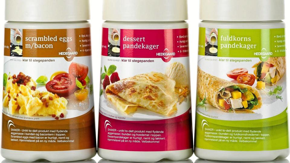 I første omgang er der udviklet tre forskellige shake-and-bake-produkter i todelte emballager.
