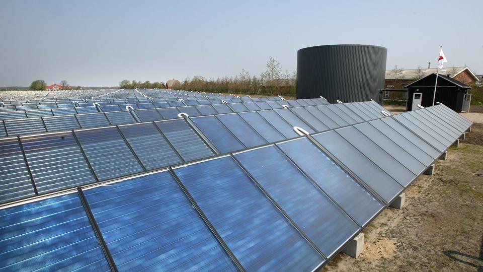 Vestervig Fjernvarmeværks bestyrelse dropper nu alle planer om etableringen af et 9000 kvadratmeter stort solvarmeanlæg. Arkivfoto