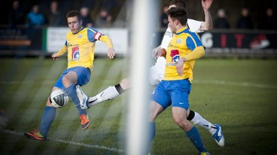 Hobro IK slog FC Hjørring 3-0 i onsdagens testkamp efter 3-0 ved pausen. En voldsom blæst satte sit store præg på kampen, der var Hobro IK's sidste inden forårspremieren hjemme mod Skive IK torsdag i næste uge. Foto: Kim Dahl Hansen