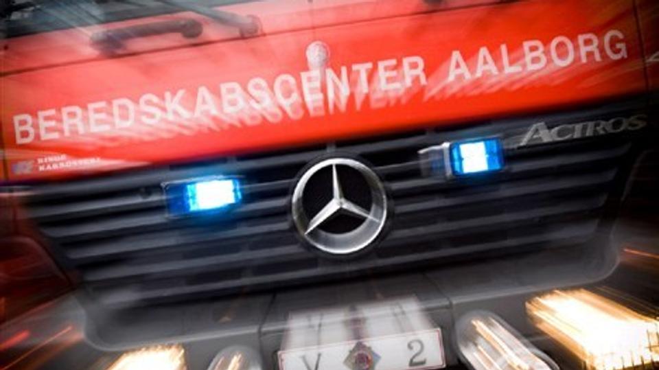 Tre personer måtte en tur på skadestuen efter brand i deres hjem. Arkivfoto: Henrik Bo
