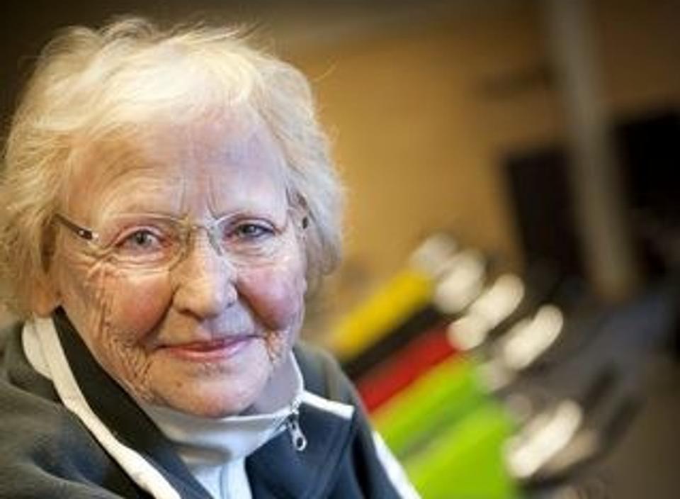 Gunhild Pedersen er 74 år, og hun løber gerne en tur på syv kilometer. Eller også cykler hun en tur på 30 kilometer. I det hele taget er motion en vigtig del af hendes liv.