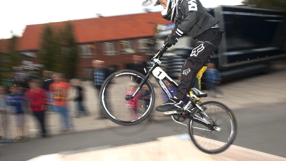 BMX-kører Anton Wennbring fløj af sted over et hop adskillige gange. Foto: Kurt Bering <i>Kurt Bering</i>